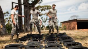 ALLENAMENTO MILITARE